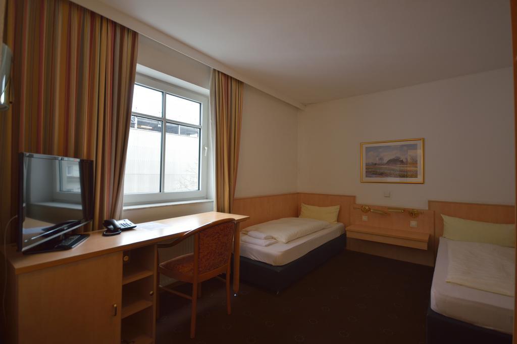 Hotel Hornung Darmstadt Bilik gambar
