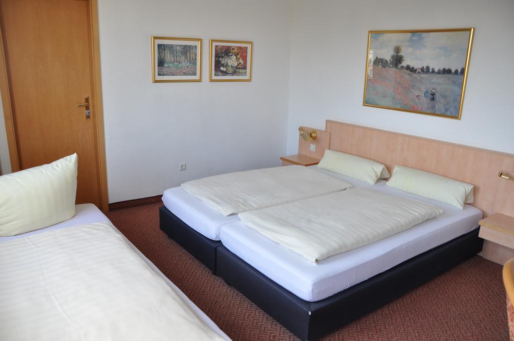 Hotel Hornung Darmstadt Bilik gambar